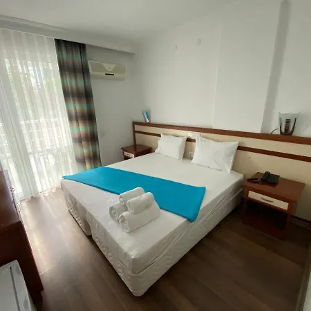 Otel Marina 3*